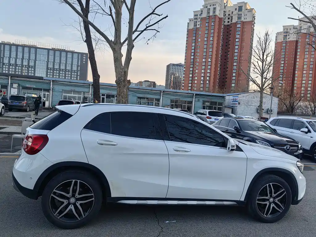 Mercedes-Benz GLA 2017 — фото 8