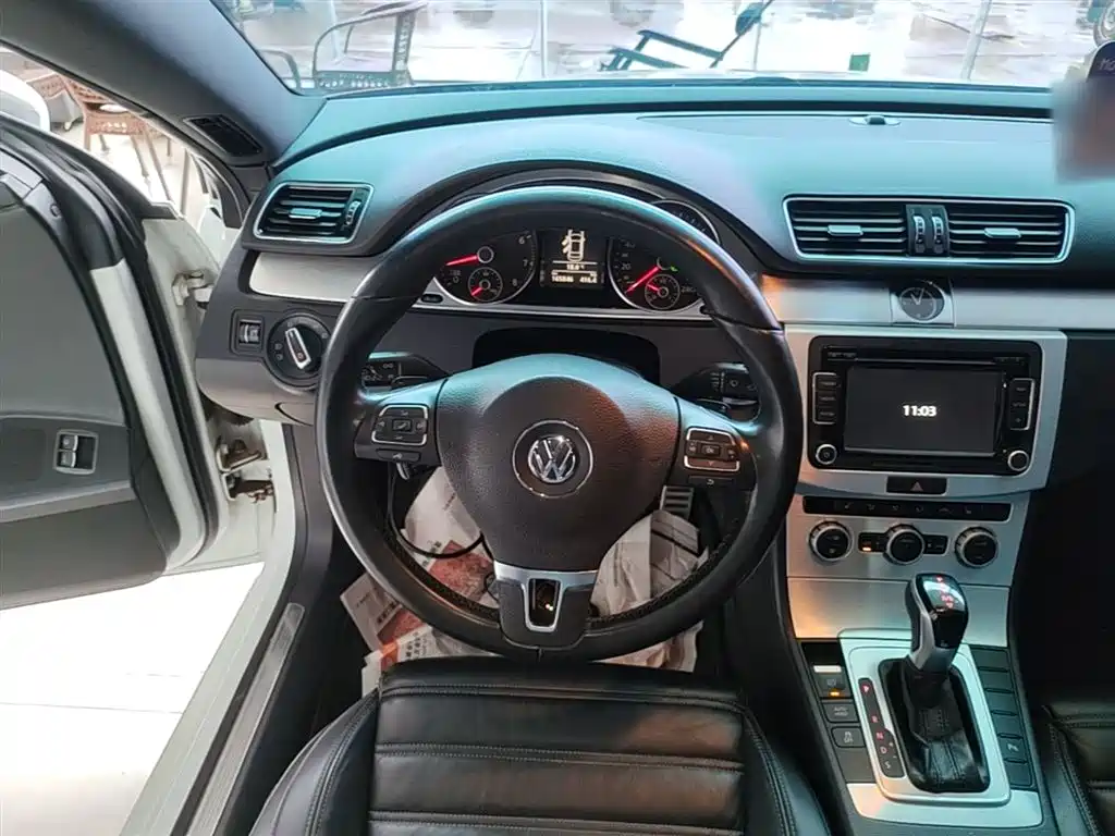 Volkswagen CC 2015 — фото 11