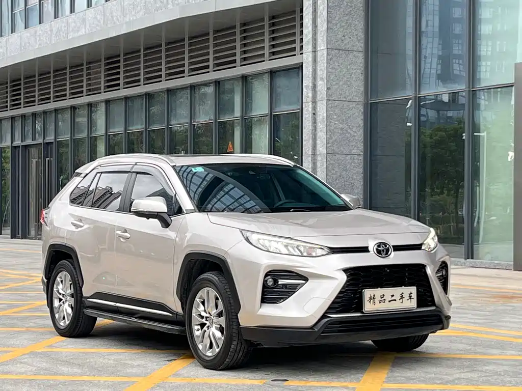 Toyota Wildlander 2023 — фото 3