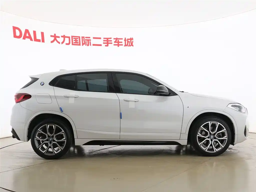 BMW X2 2021 — фото 16