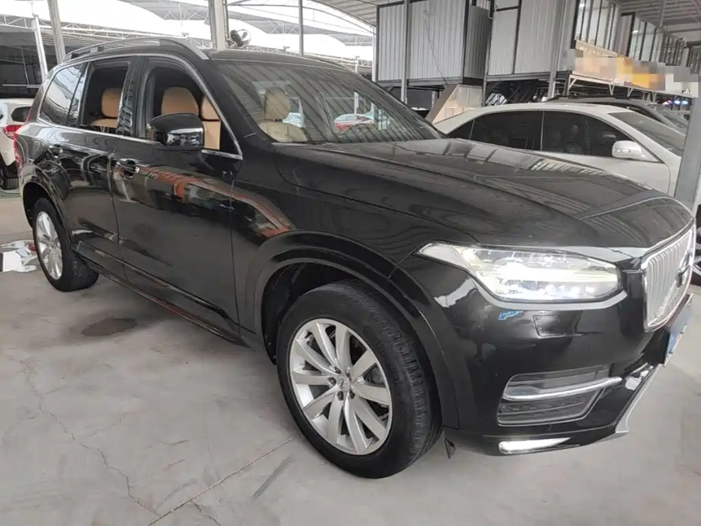 Volvo XC90 2017 — фото 4