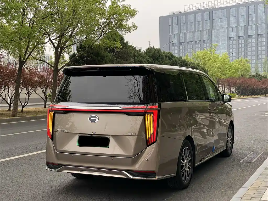 GAC Motor Trumpchi E9 2025 — фото 4
