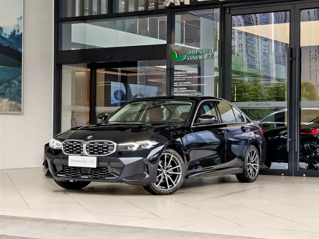 BMW 3 Series 2025 — фото 1