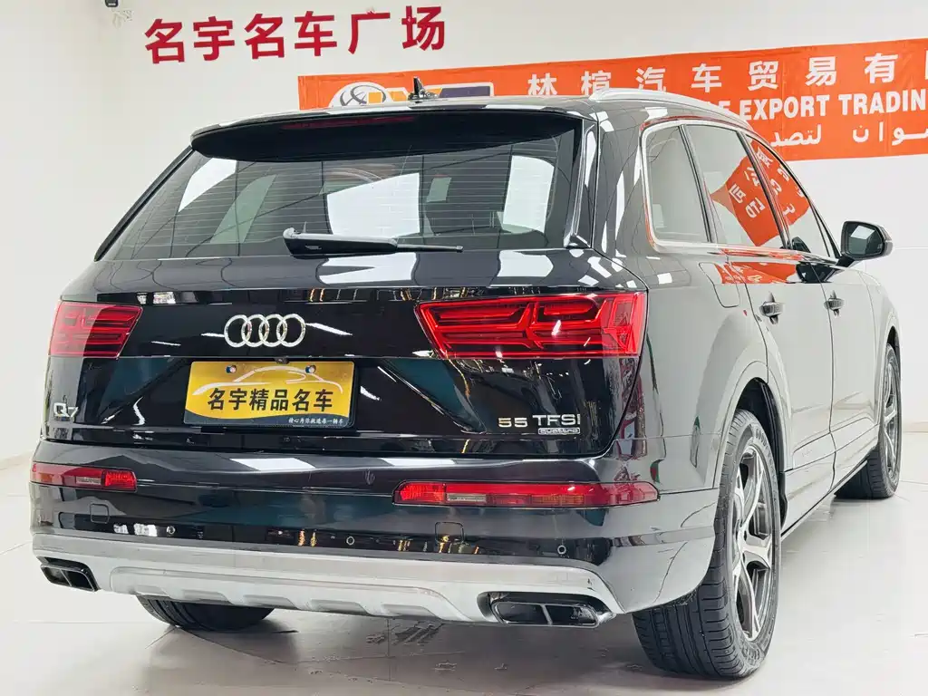 Audi Q7 2016 — фото 11