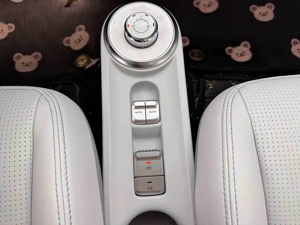 Wuling Air ev Clear Sky 2024 — фото 15