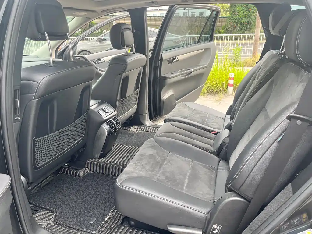 Mercedes-Benz R-Class 2016