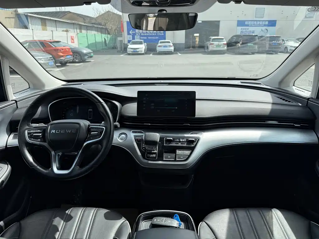 Roewe iMAX8 2023 — фото 14