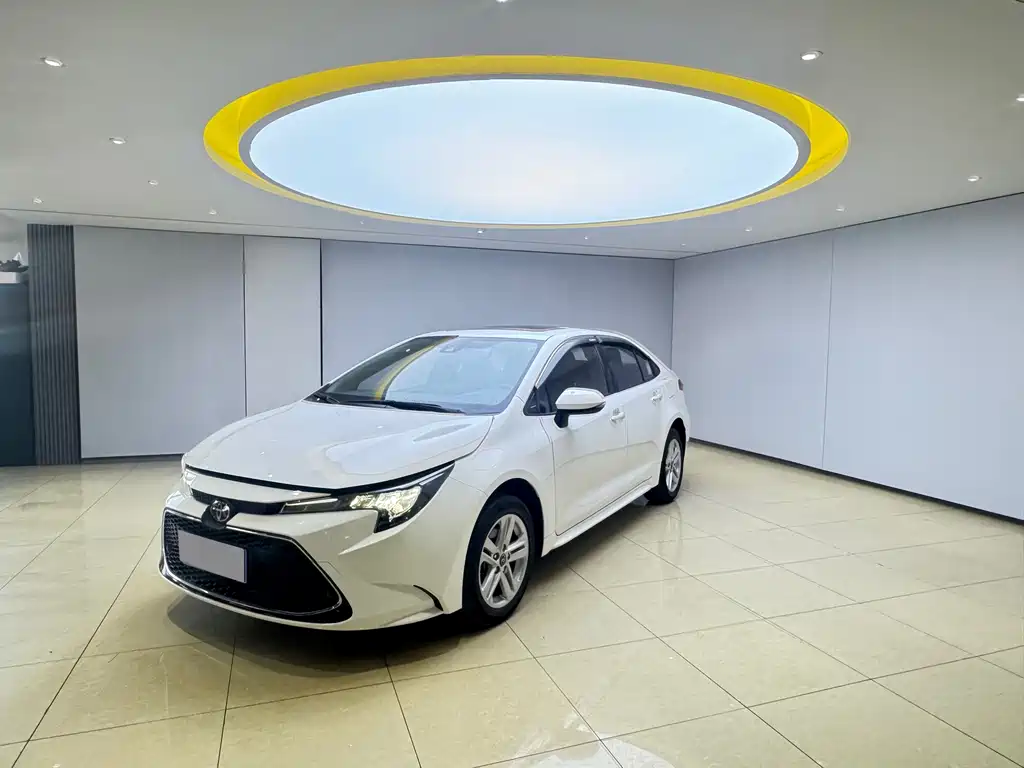 Toyota Levin 2022 — фото 1
