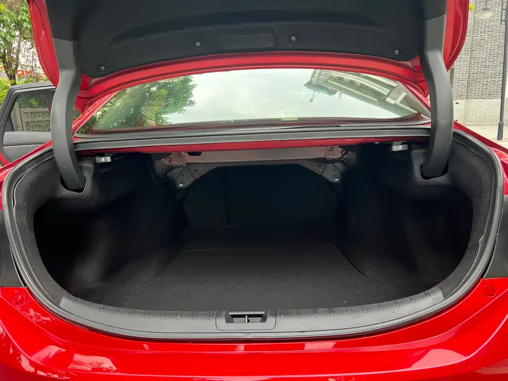 Honda Spirior 2017 — фото 10