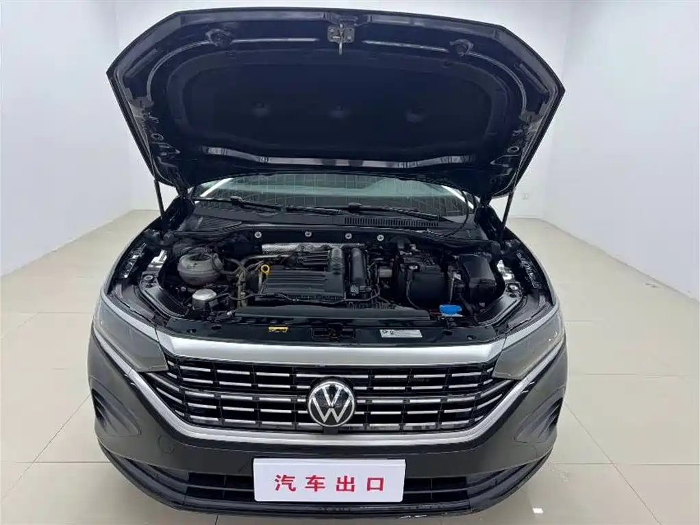 Volkswagen Passat 2023
