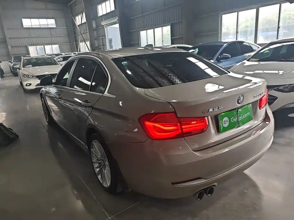 BMW 3 Series 2018 — фото 5