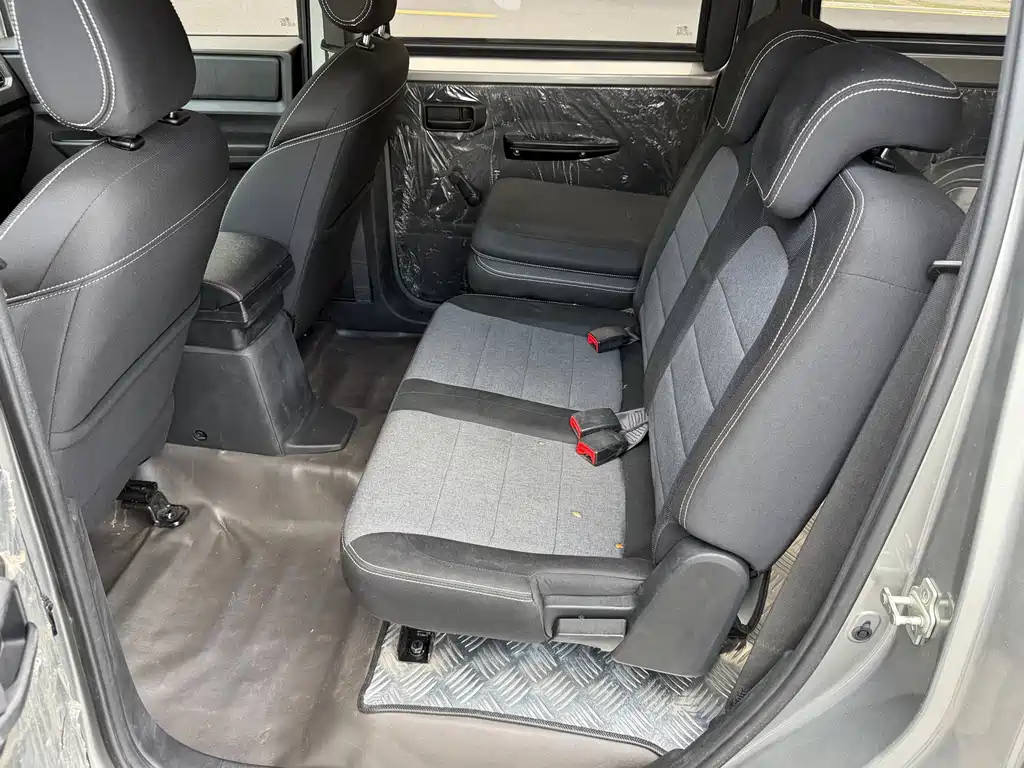 Wuling Hongguang PLUS 2021