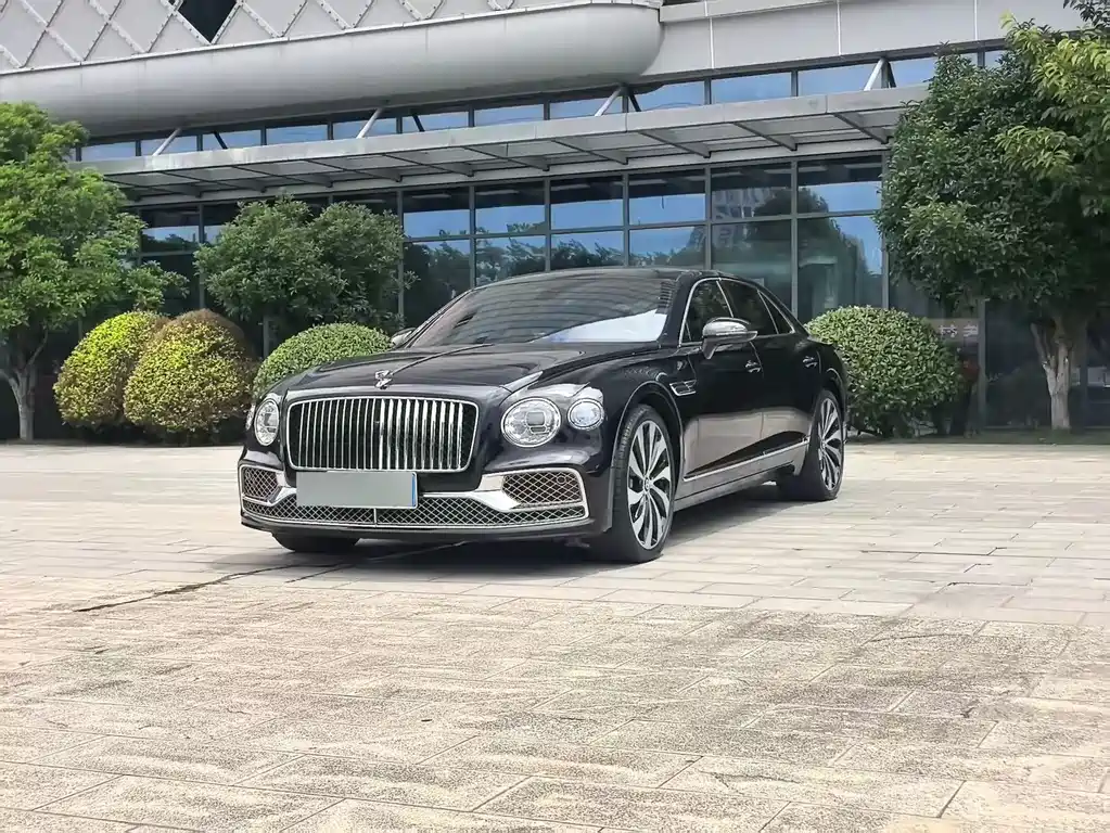 Bentley Flying Spur 2022 — фото 2