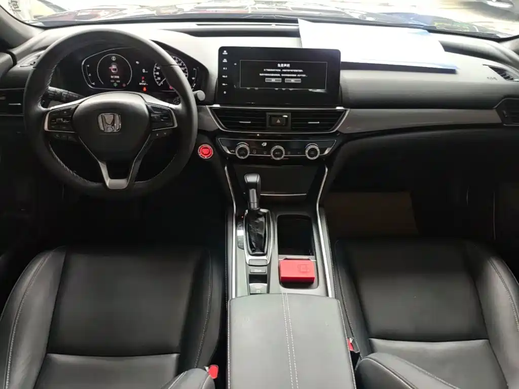 Honda Inspire 2022 — фото 10
