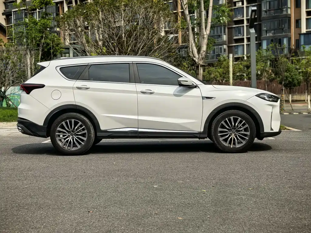 Jetour X70 PLUS 2023 — фото 12