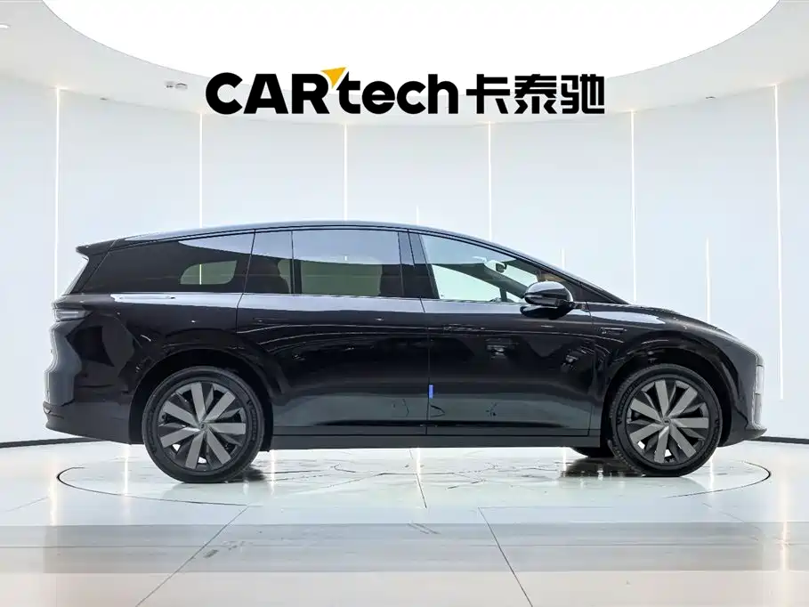 Li Auto i8 2025 — фото 36