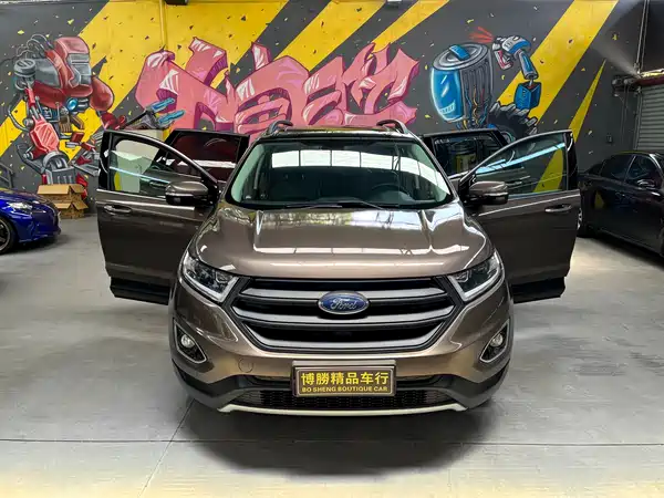 Ford Edge 2015