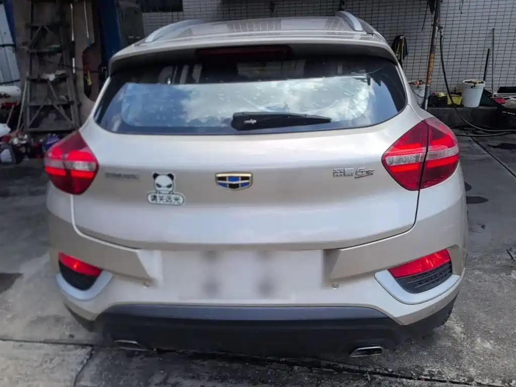 Geely Emgrand GS 2018