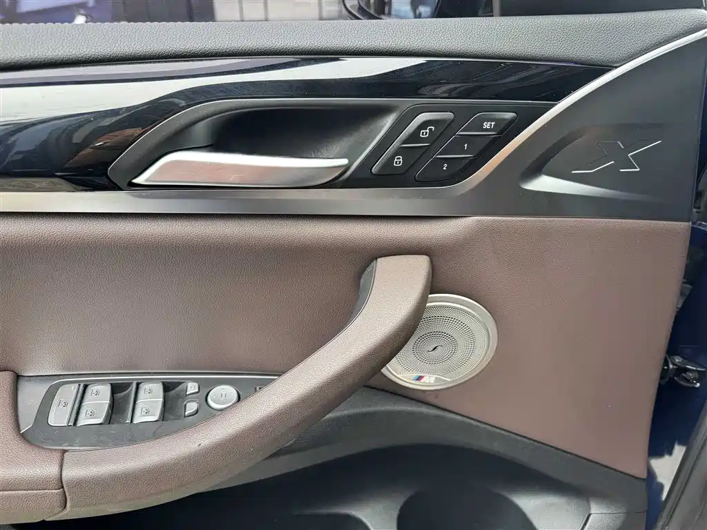 BMW X3 2018 — фото 12