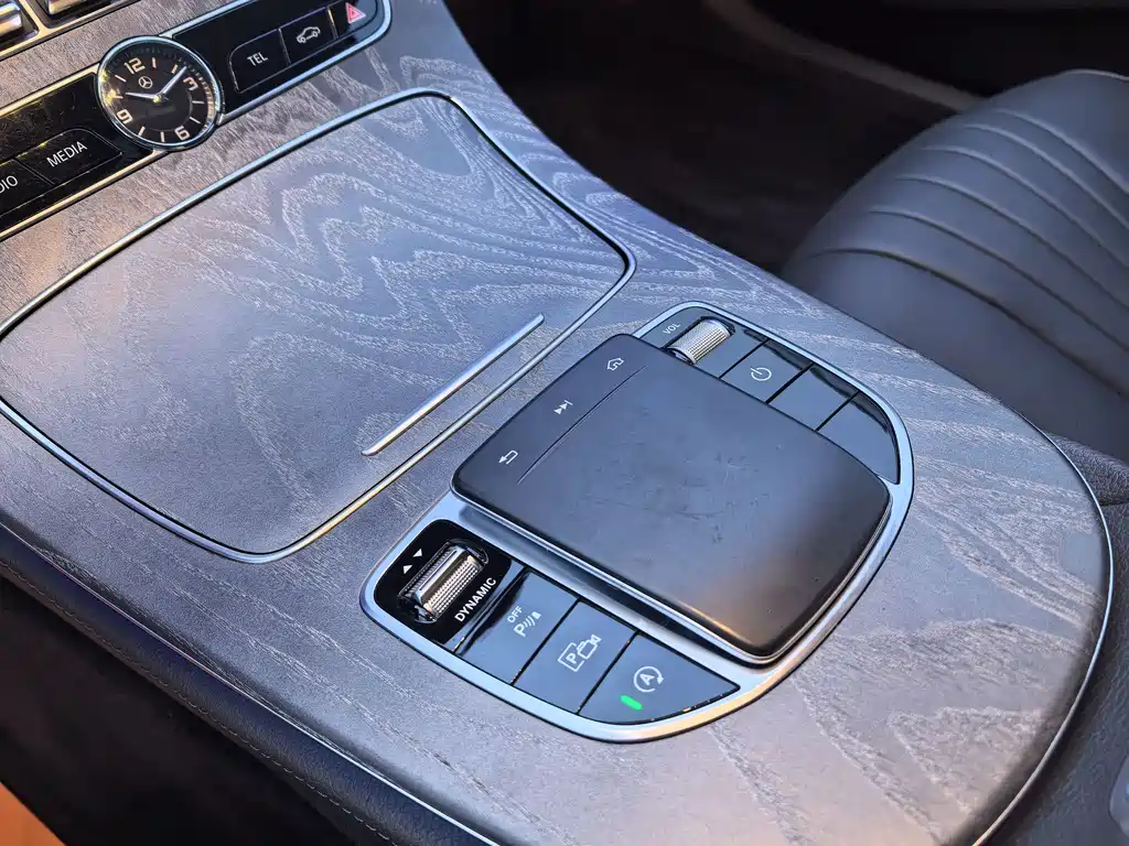 Mercedes-Benz CLS 2020 — фото 13