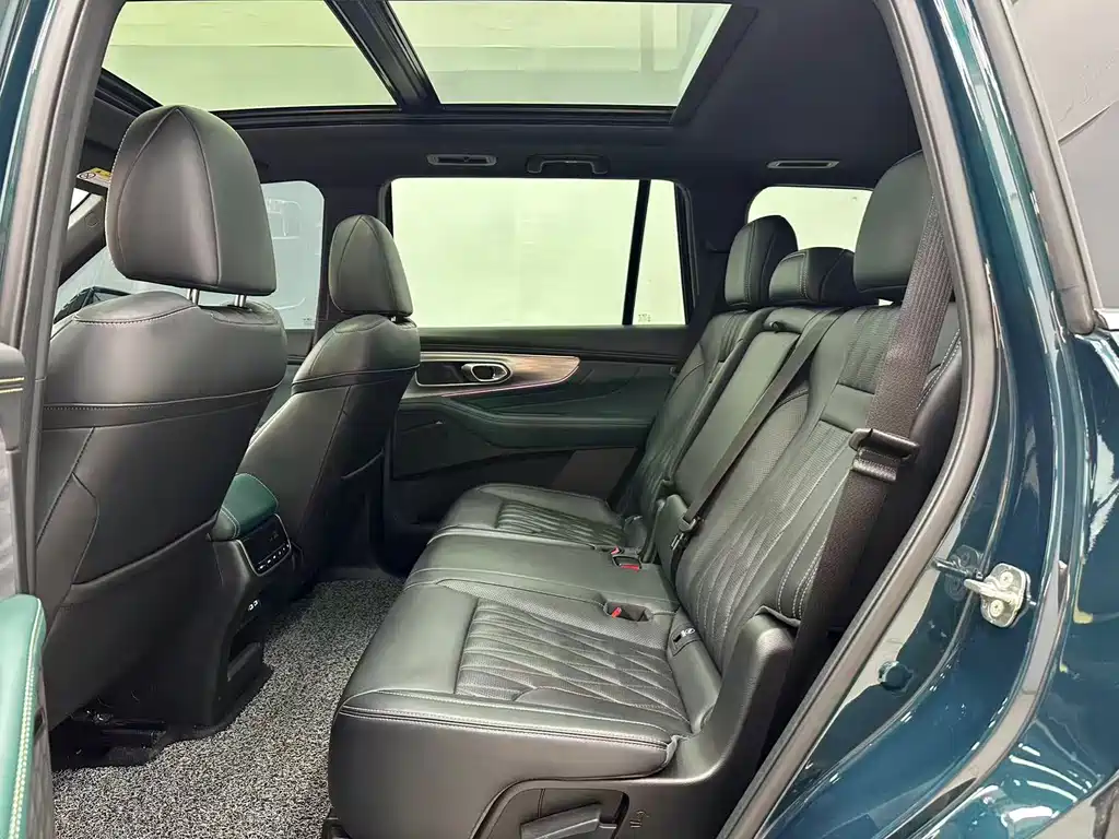 GAC Motor Trumpchi GS8 2022 — фото 7