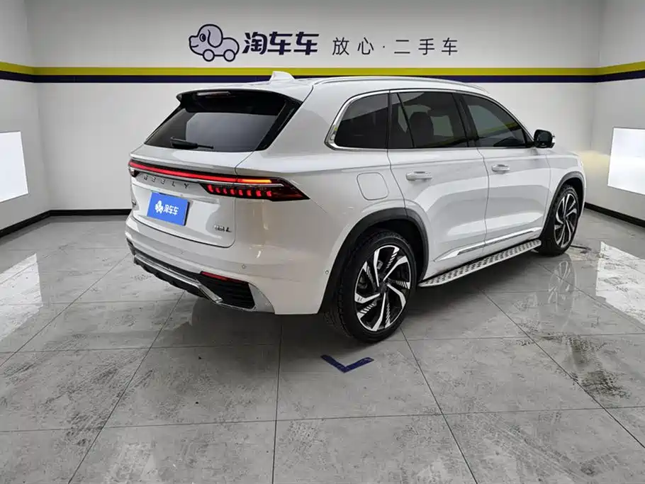 Geely Xingyue L 2022 — фото 3