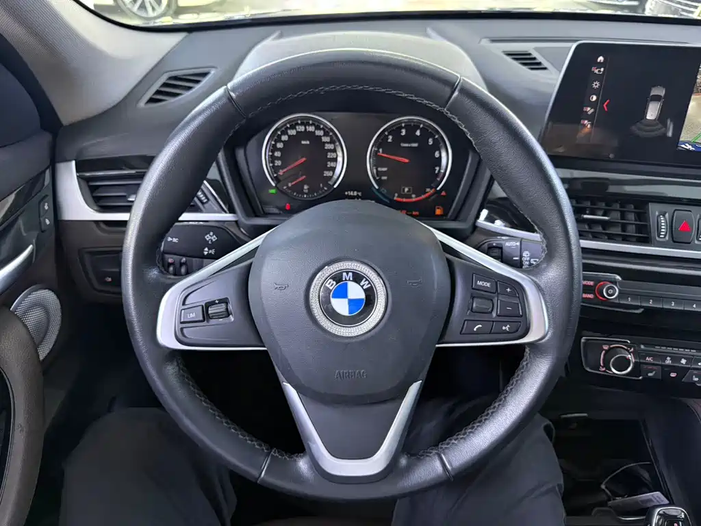 BMW X1 2022 — фото 13