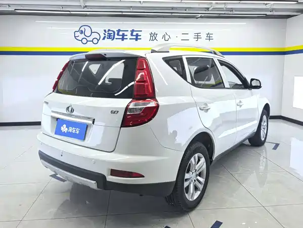 Geely GX7 2015