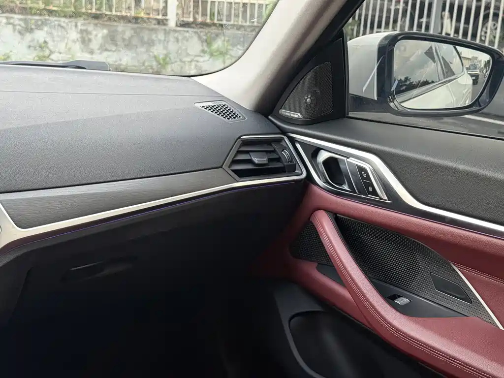 BMW 4 Series 2022 — фото 19