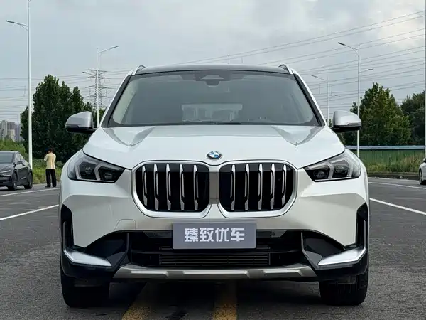 BMW X1 2023