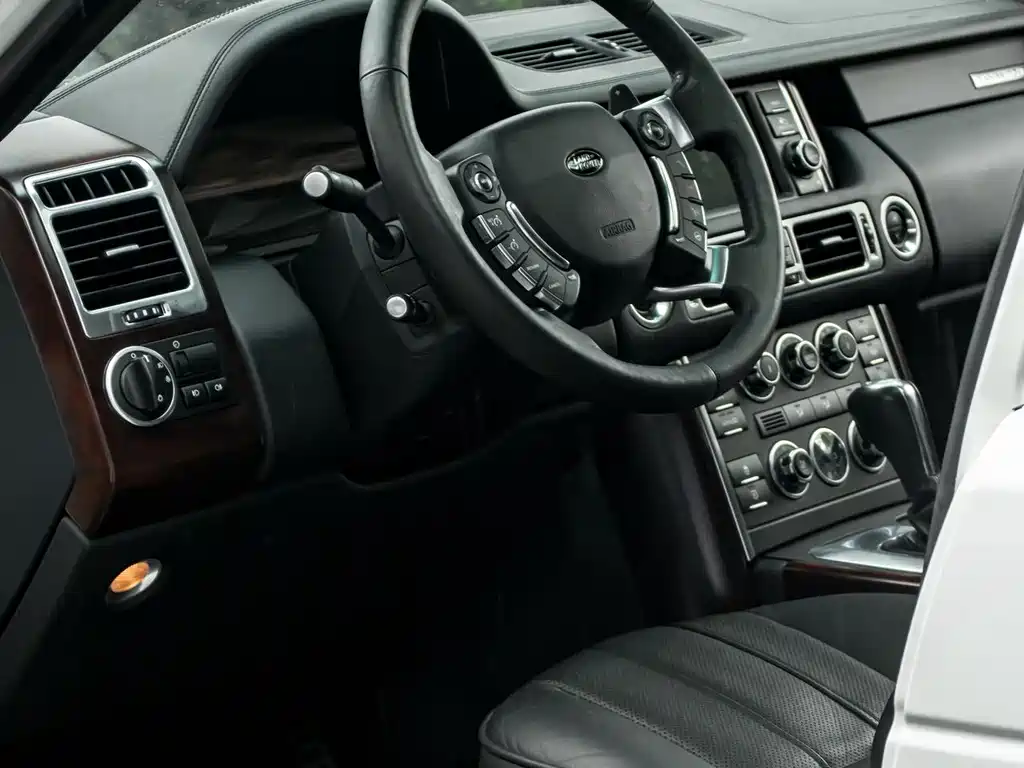 Land Rover Range Rover 2013 — фото 8