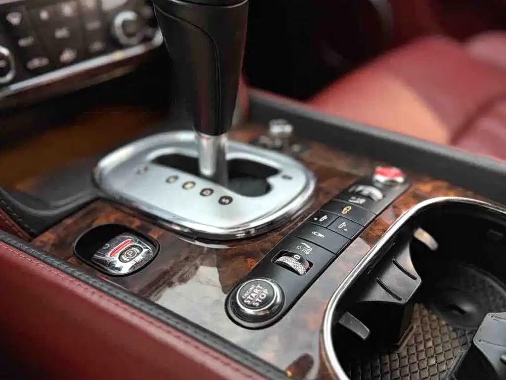 Bentley Continental 2014 — фото 11