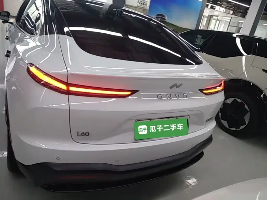 ONVO L60 2024