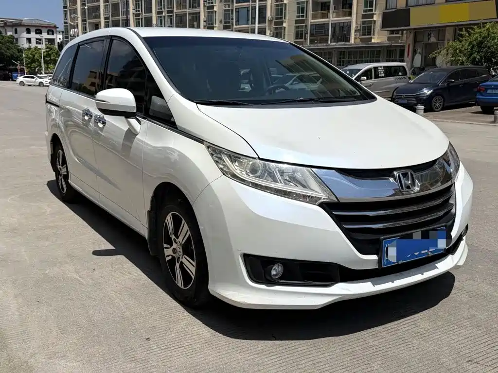Honda Odyssey 2016