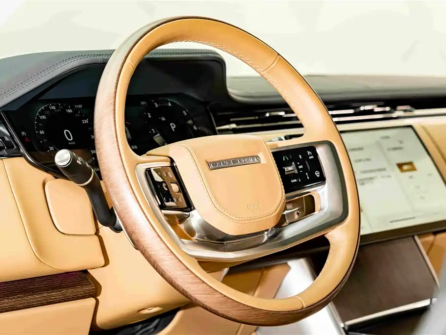 Land Rover Range Rover 2025 — фото 11