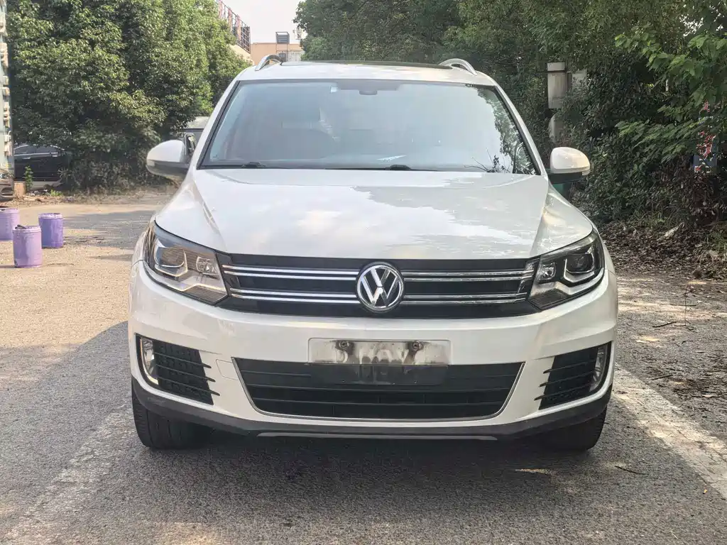 Volkswagen Tiguan 2016 — фото 2