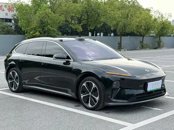 NIO ET5T 2024