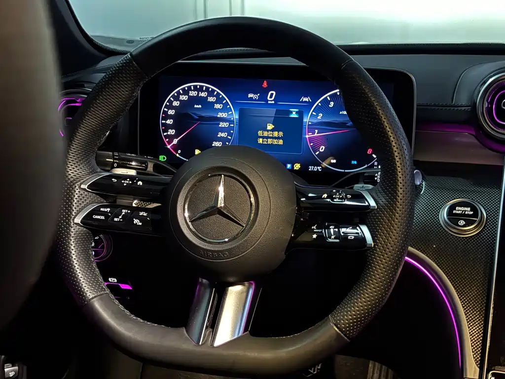 Mercedes-Benz C-Class 2024 — фото 13