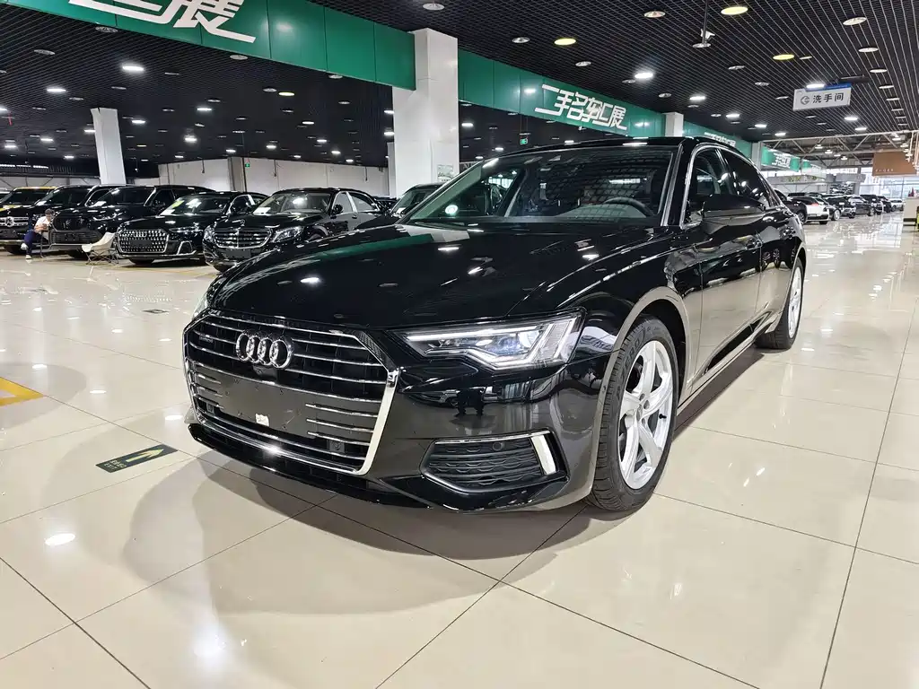 Audi A6L 2019 — фото 1