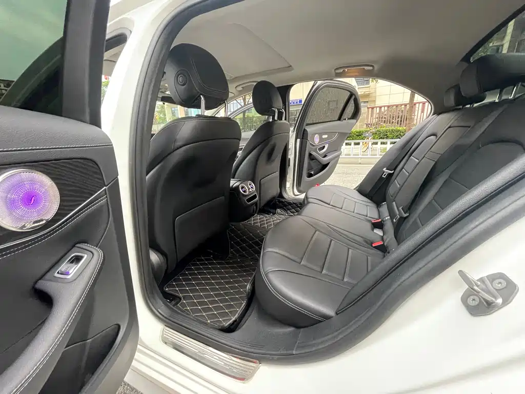 Mercedes-Benz C-Class 2020 — фото 10