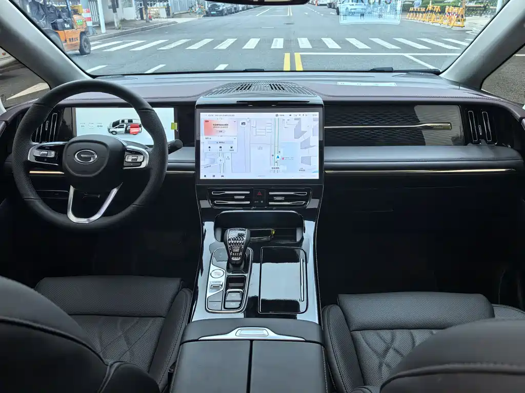 GAC Motor Trumpchi M8 2025 — фото 15