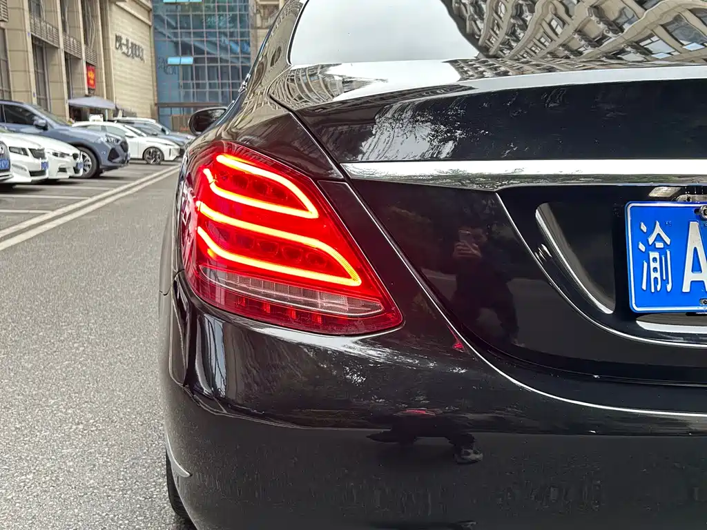 Mercedes-Benz C-Class 2015 — фото 18