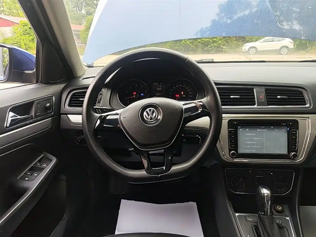Volkswagen Gran Lavida 2015 — фото 11