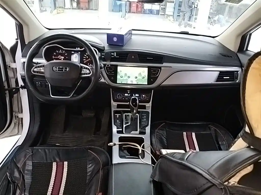 Geely Emgrand GS 2019 — фото 10