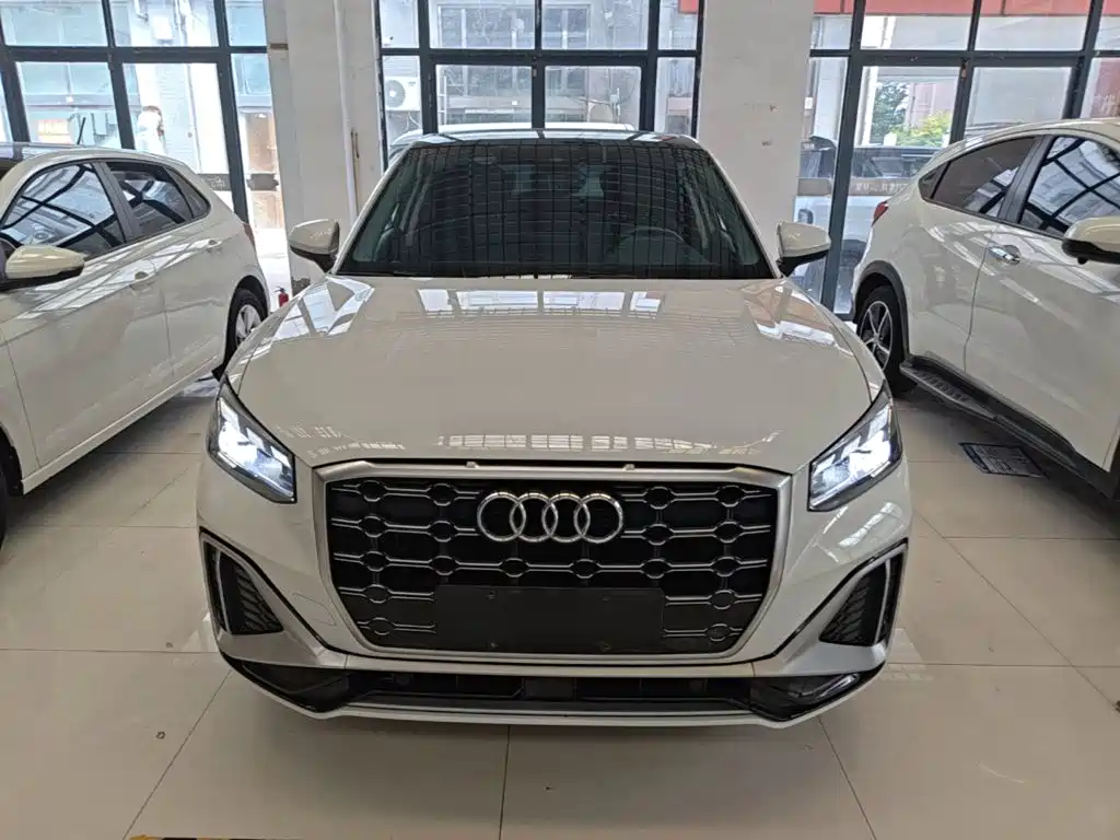 Audi Q2L 2022