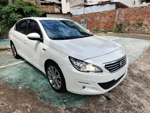Peugeot 408 2017
