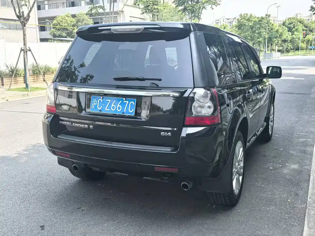 Land Rover Freelander 2 2012 — фото 17