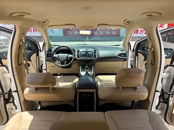 Ford Edge 2016