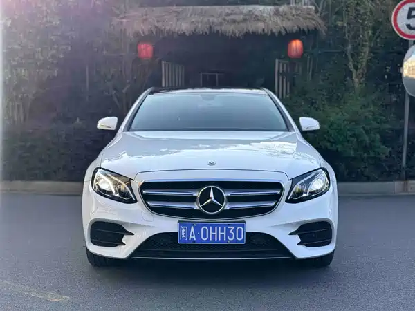 Mercedes-Benz E-Class 2020