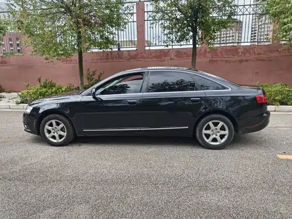 Audi A6L 2011